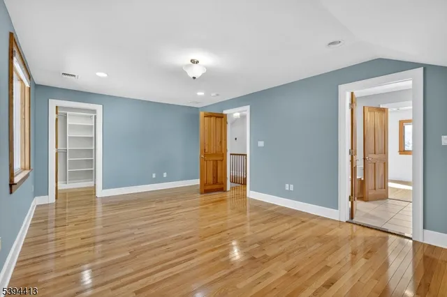 $999,999 | 800 Star View Way, Bridgewater, NJ 08807