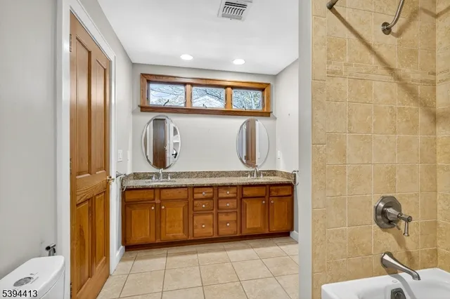 $999,999 | 800 Star View Way, Bridgewater, NJ 08807