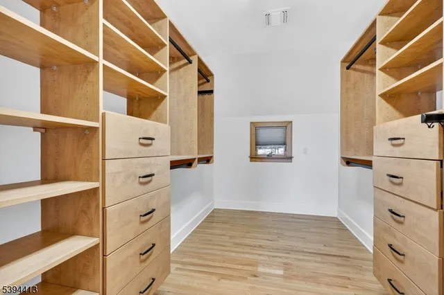 $999,999 | 800 Star View Way, Bridgewater, NJ 08807