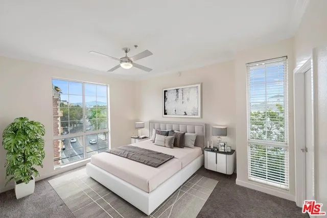 $4,250 | 585 North Rossmore Avenue, Unit 501, Los Angeles, CA 90004