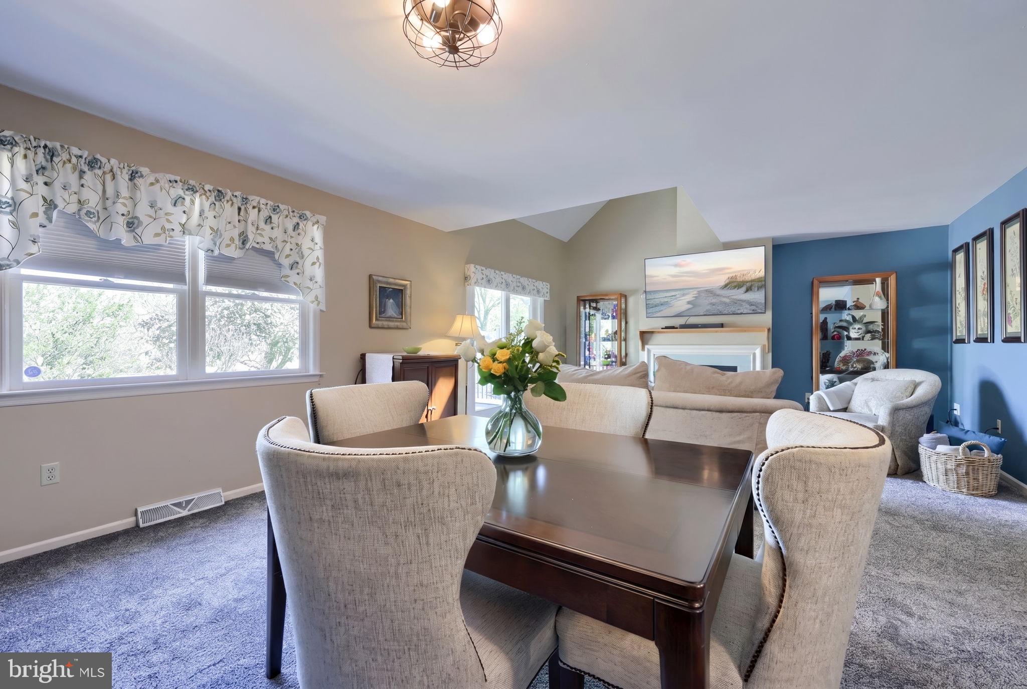 85 Rockford Road Mountville, PA 17554 - Photo 4 of 38 Dining