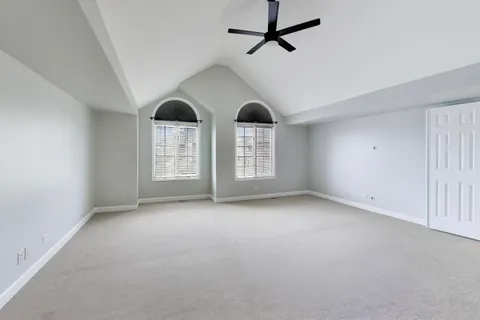 $629,000 | 417 Ashbury Drive, Hinsdale, IL 60521