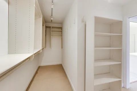 $629,000 | 417 Ashbury Drive, Hinsdale, IL 60521