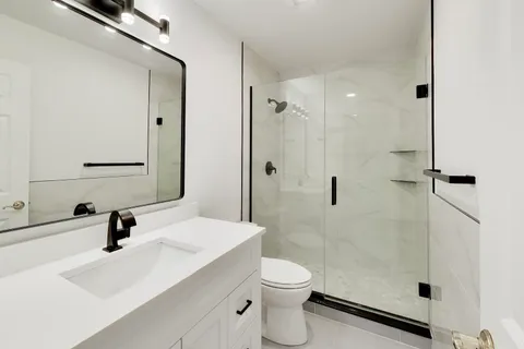 $629,000 | 417 Ashbury Drive, Hinsdale, IL 60521