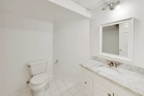 $629,000 | 417 Ashbury Drive, Hinsdale, IL 60521