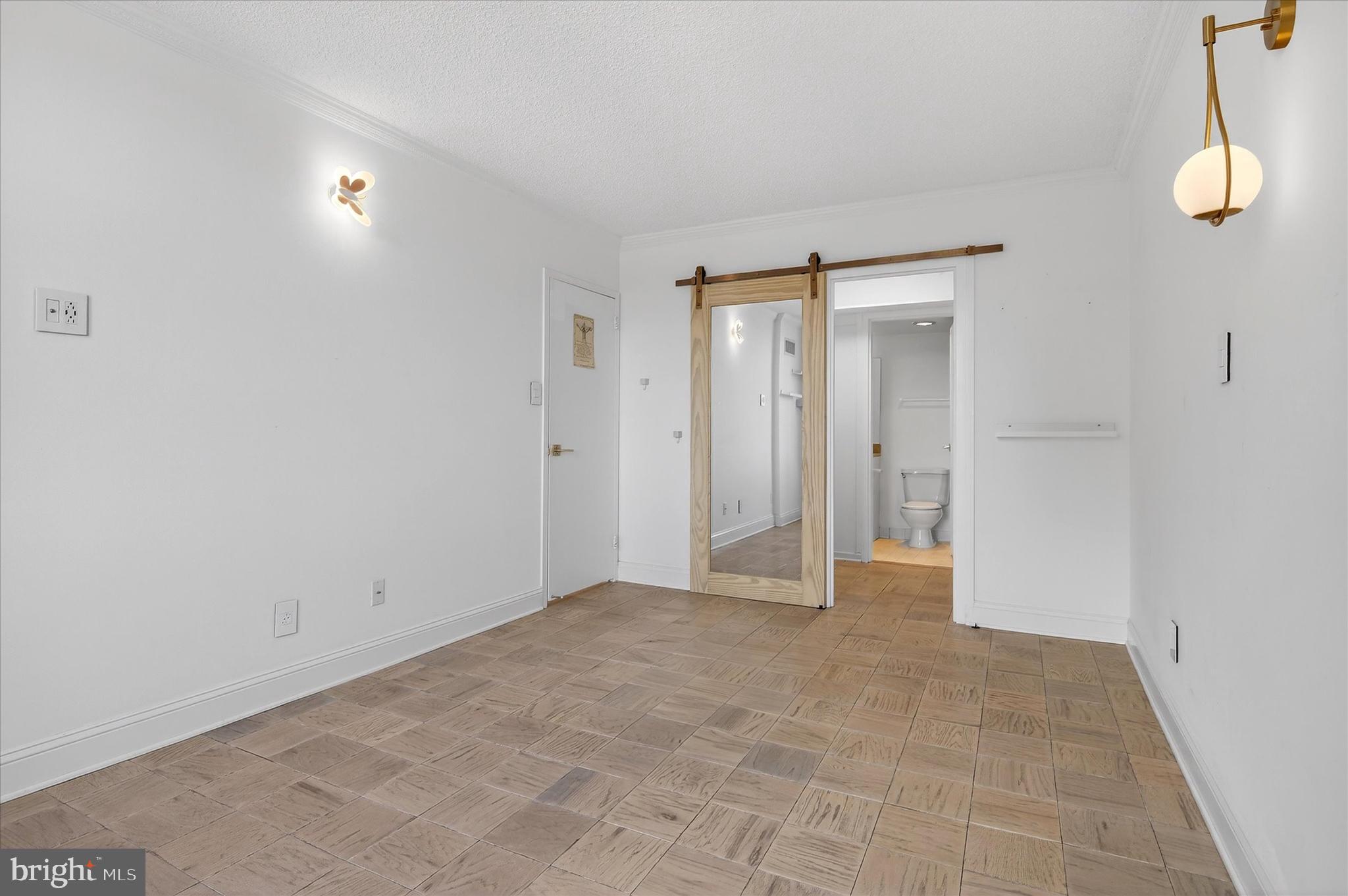 5225 Pooks Hill Road, Unit 715N Bethesda, MD 20814 - Photo 15 of 49