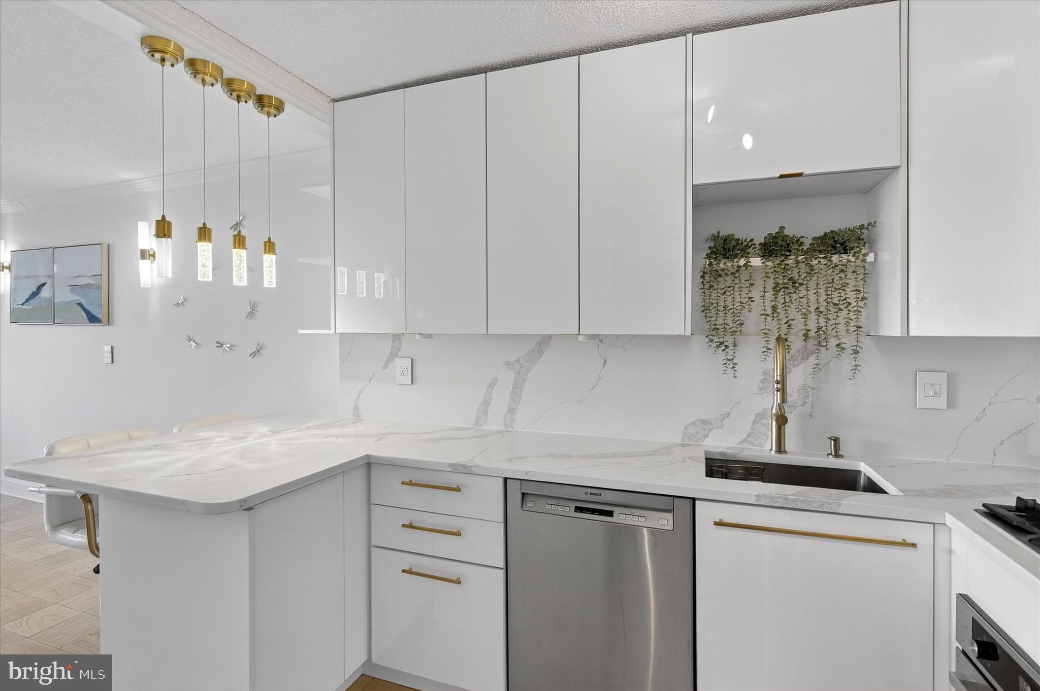 5225 Pooks Hill Road, Unit 715N Bethesda, MD 20814 - Photo 9 of 49