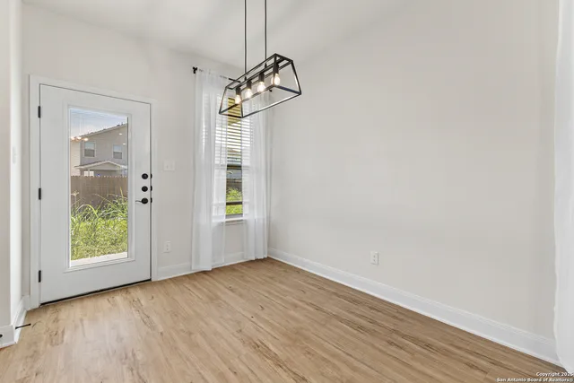 $1,650 | 7615 Gramercy Way, Unit 101/ 102, San Antonio, TX 78253