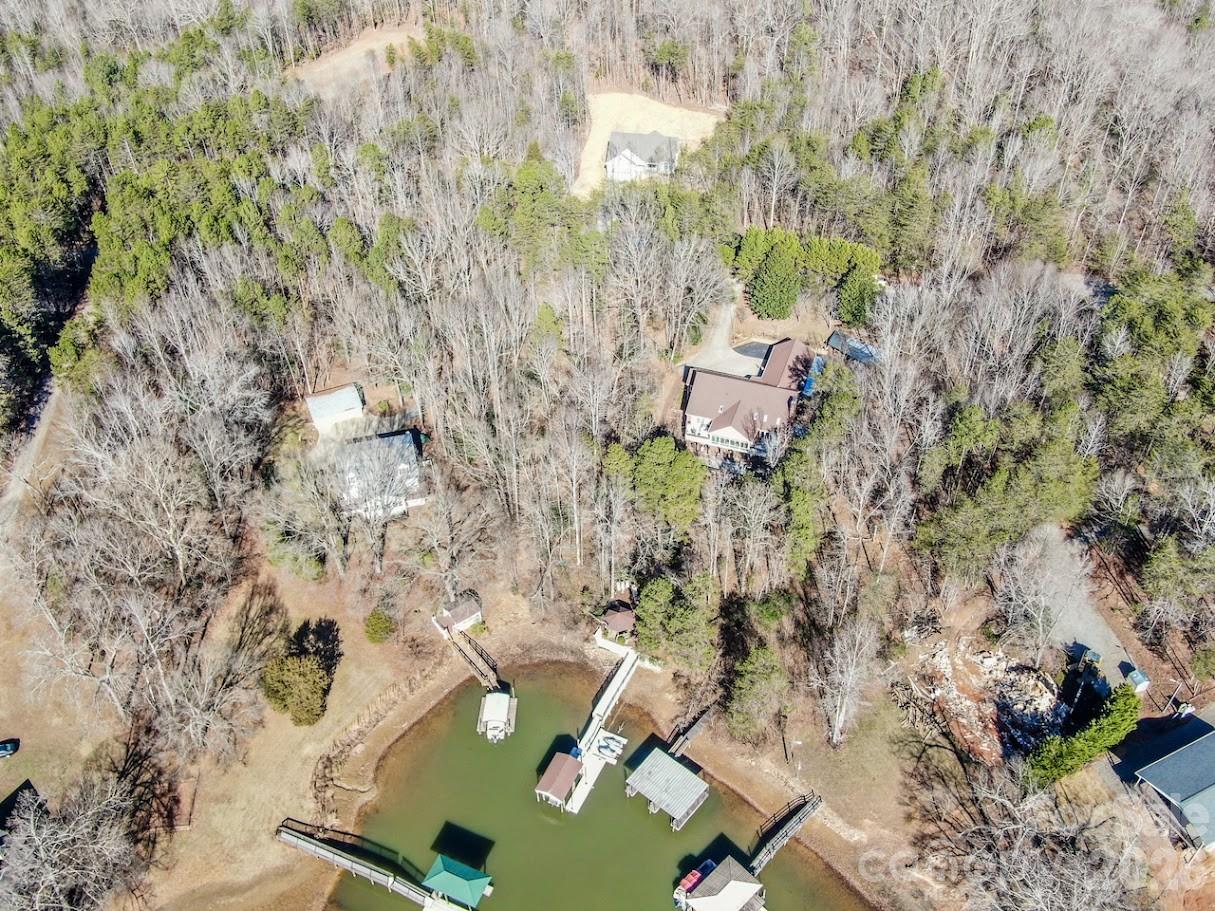 8145 Rowe Street Catawba, NC 28609 - Photo 2 of 9 view of a city