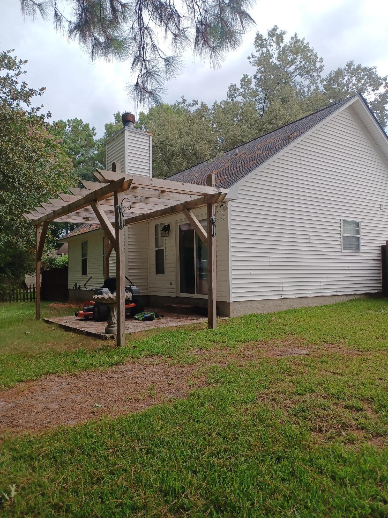 112 Jigsaw Road Summerville, SC 29485 - Photo 4 of 6 1000024402