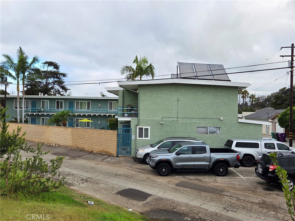620 Prospect Avenue Long Beach, CA 90814 - Photo 2 of 11 a view of a car parked in front of a house