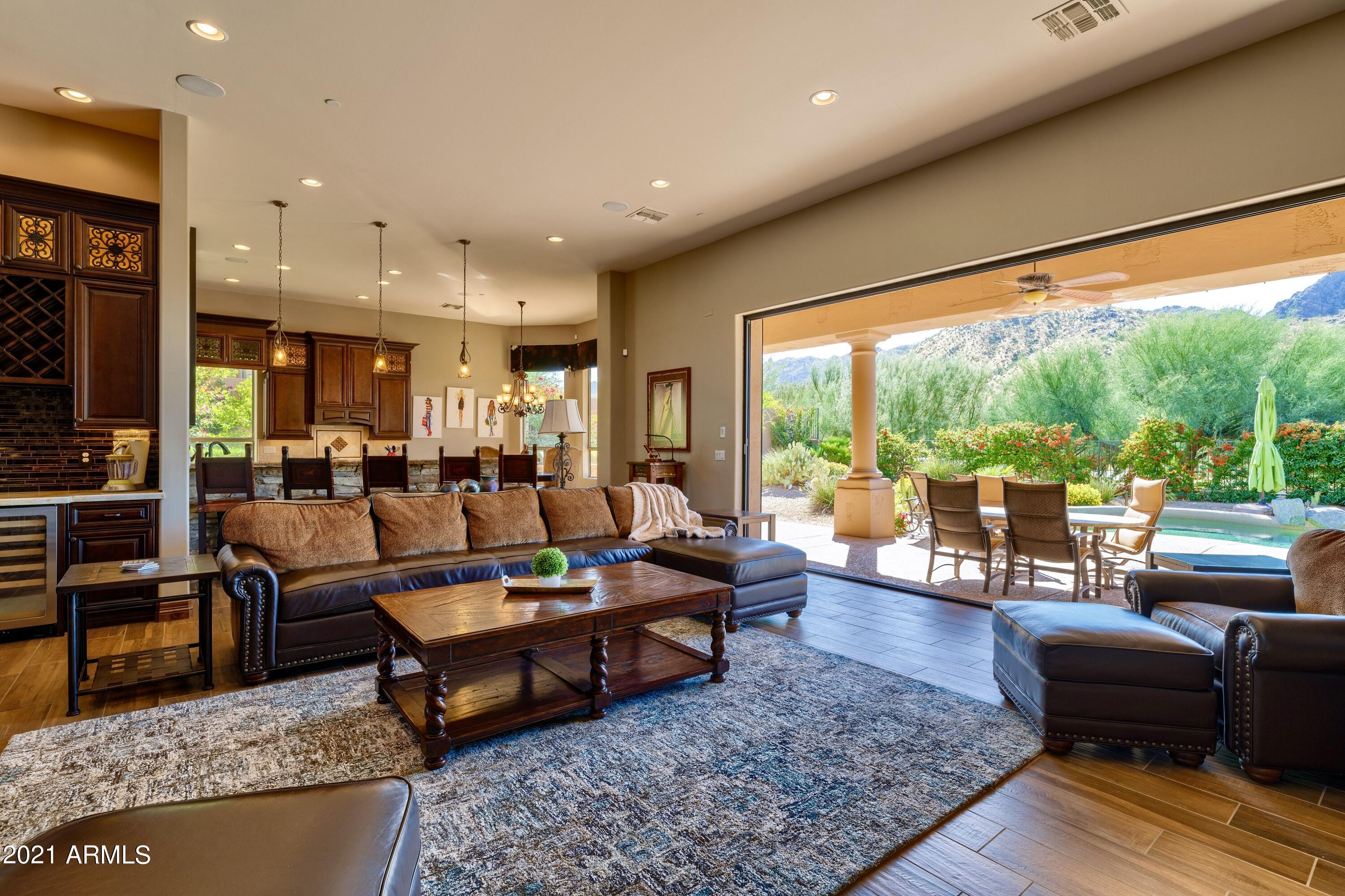 11741 East Parkview Lane Scottsdale, AZ 85255 - Photo 5 of 25 005_Family III