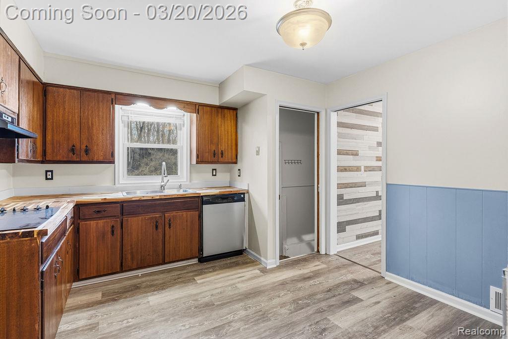 3485 Hammerberg Road Flint, MI 48507 - Photo 23 of 35