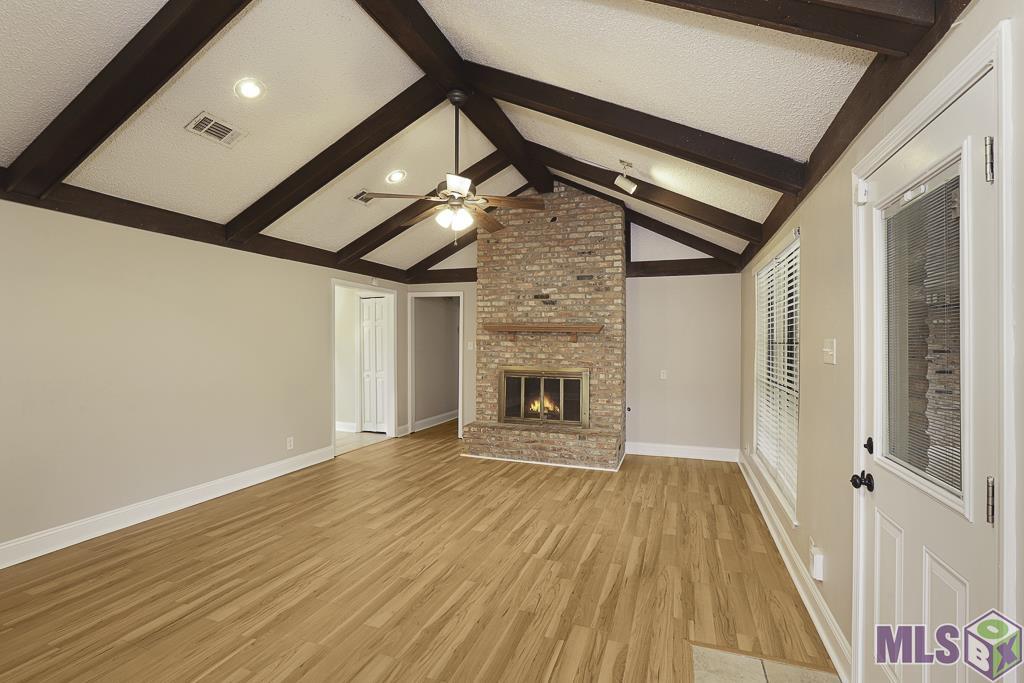 1112 Shadybrook Drive Baton Rouge, LA 70816 - Photo 8 of 31