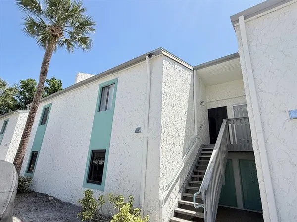 $1,450 | 11409 8th Street North, Unit 1506, St. Petersburg, FL 33716