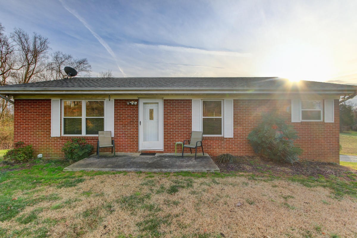 10704 Mountain Road Luttrell, TN 37779 - Photo 4 of 25 a house view with backyard space