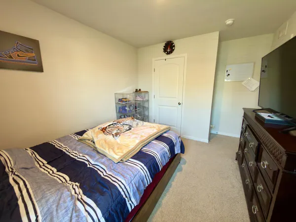 $2,400 | 61 New England Drive, Felton, DE 19943