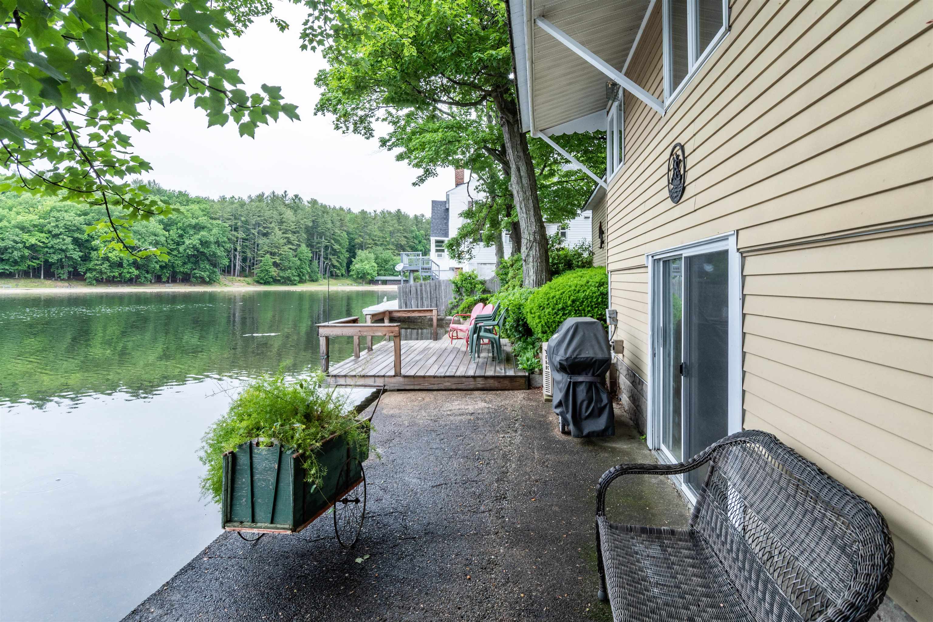 122 Silver Lake Road Hollis, NH 03049 - Photo 10 of 32 Gallery Image 10