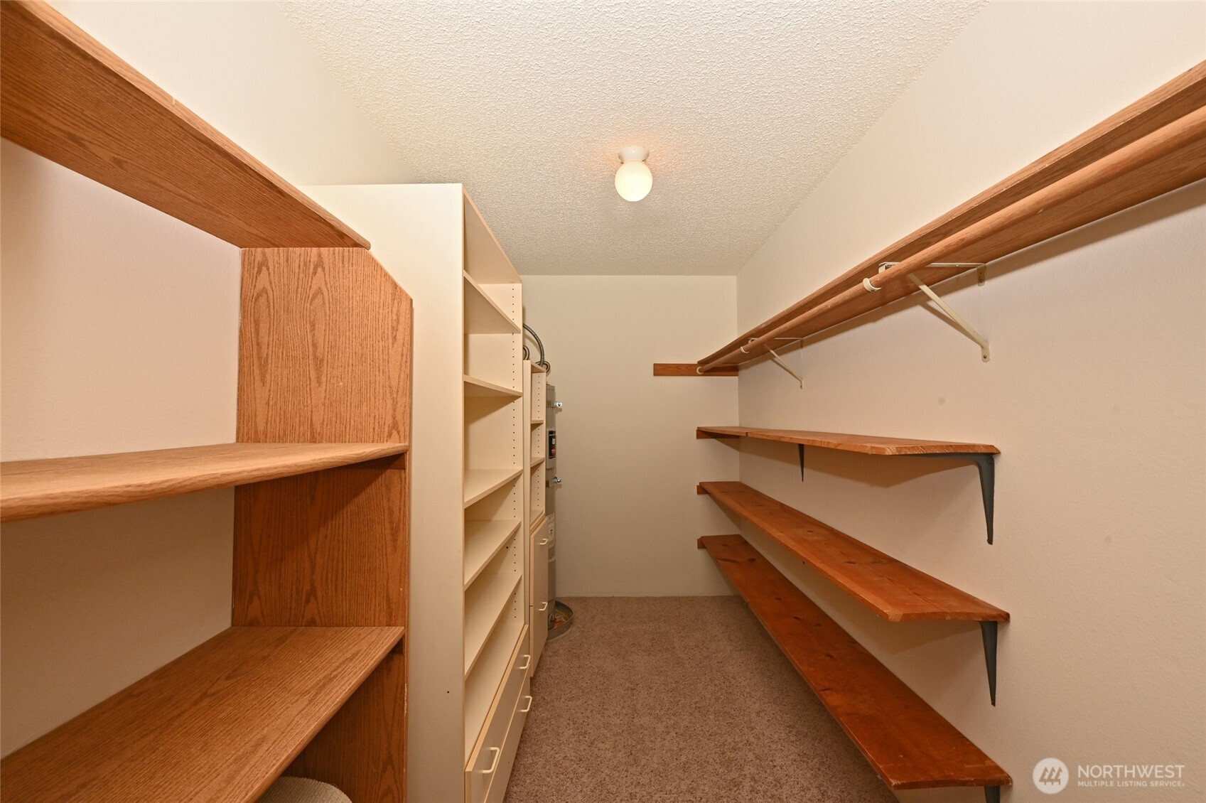 10501 8th Avenue Northeast, Unit 417 Seattle, WA 98125 - Photo 18 of 33