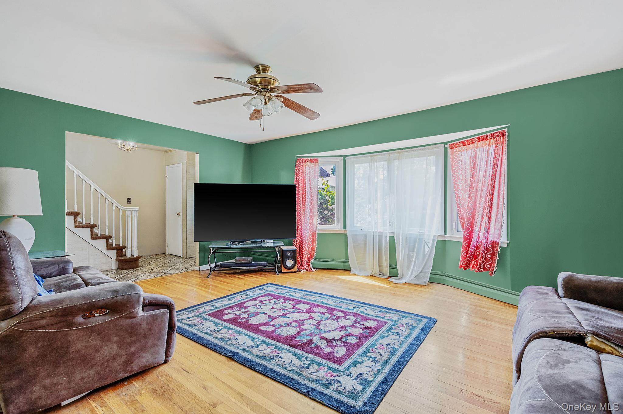 1335 August Road North Babylon, NY 11703 - Photo 13 of 40