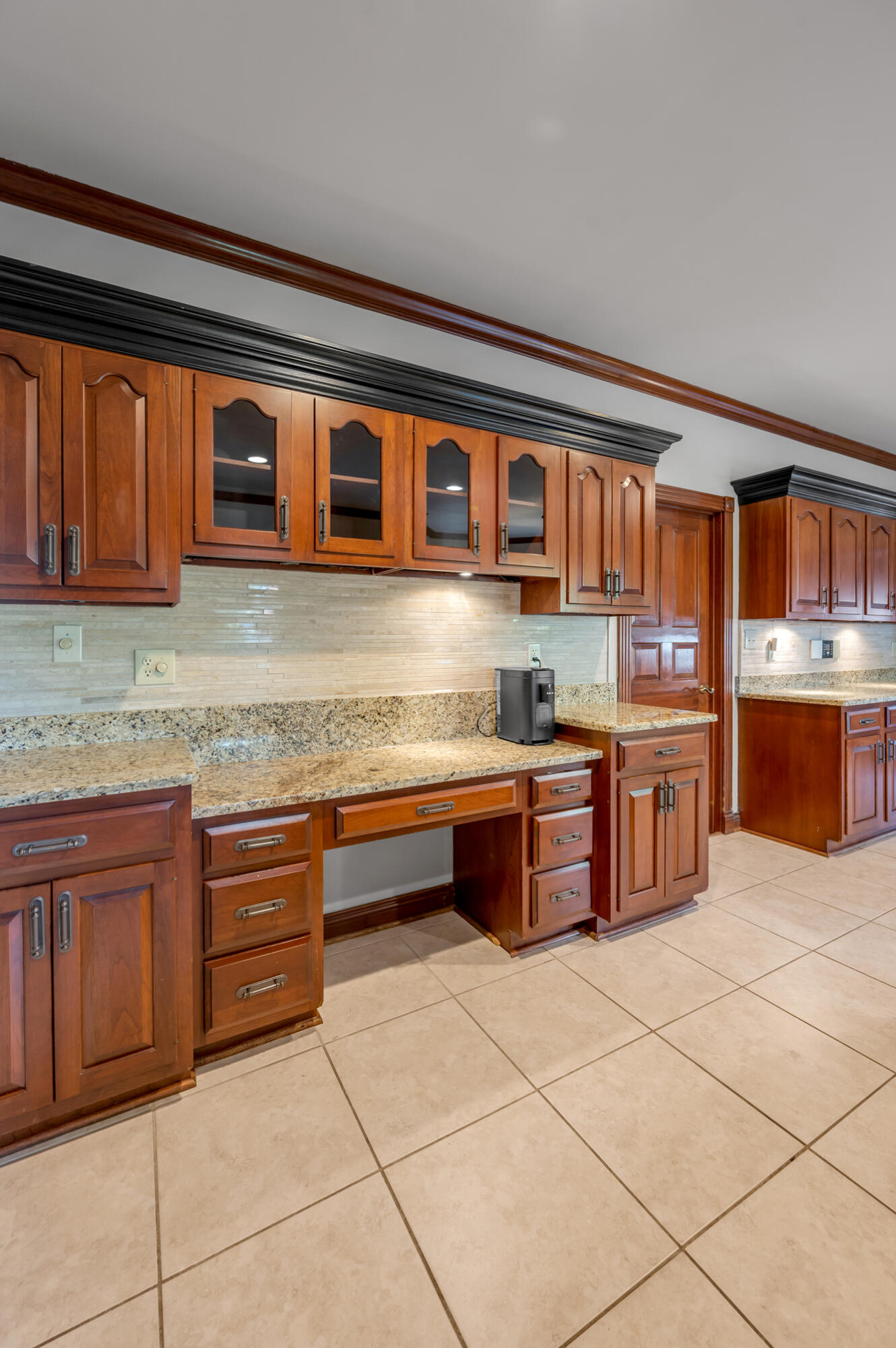 928 Chinoe Road Lexington, KY 40502 - Photo 23 of 91 TDB_3554