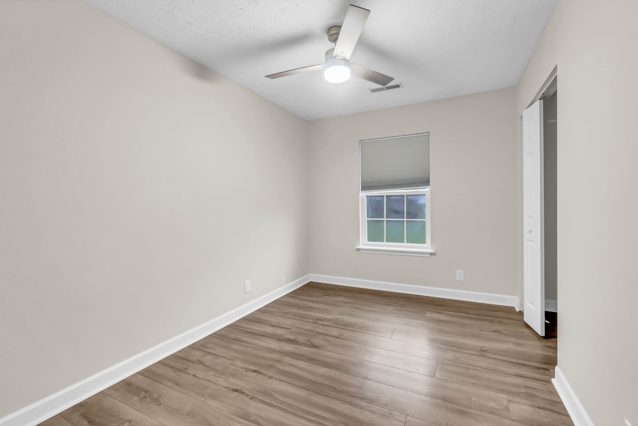 634 State Line Road Oak Grove, KY 42262 - Photo 13 of 19 Gallery Image 13