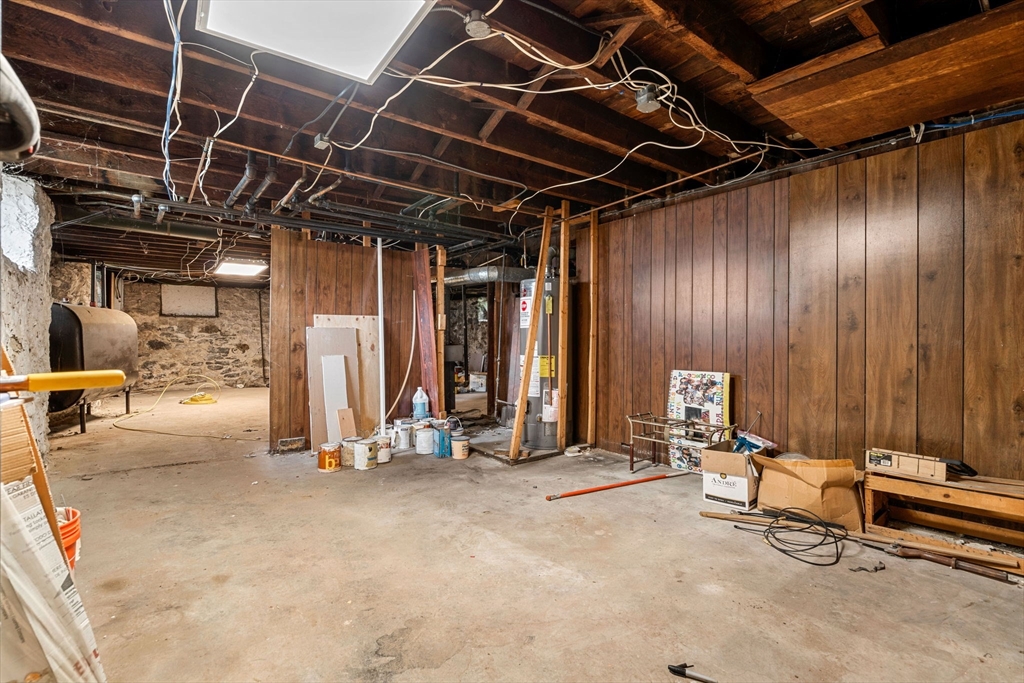 26 Enfield Road Winthrop, MA 02152 - Photo 21 of 41 Gallery Image 21