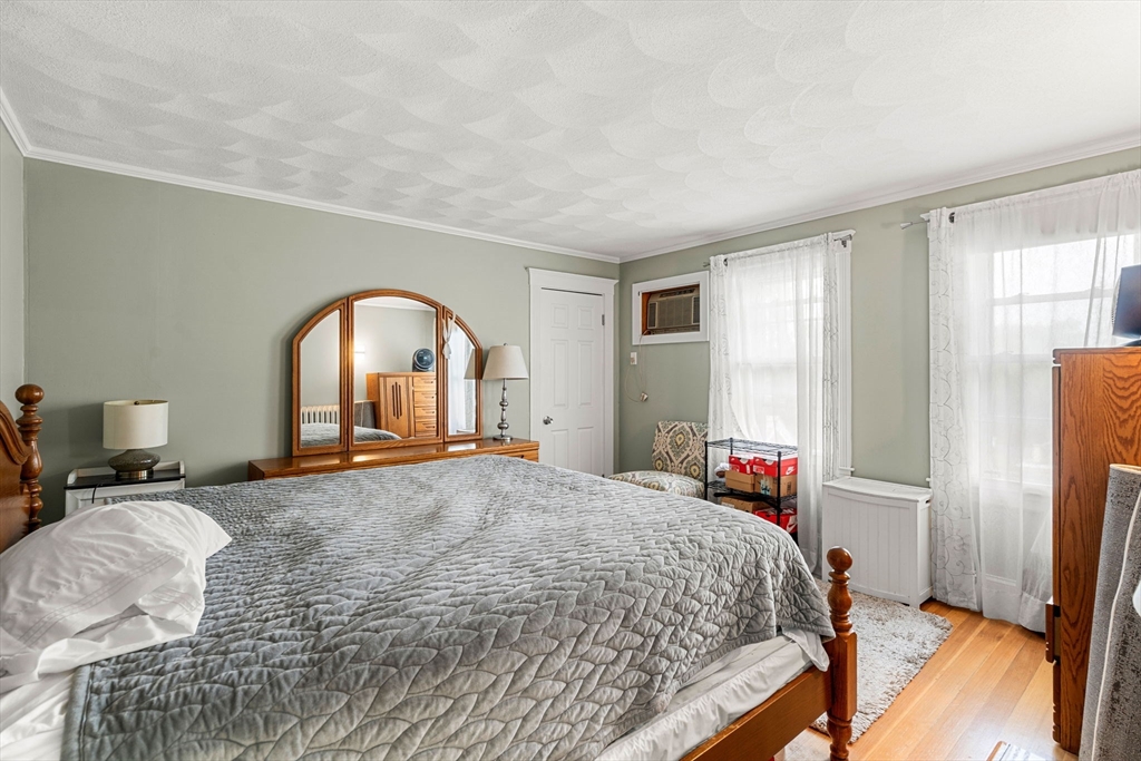 26 Enfield Road Winthrop, MA 02152 - Photo 30 of 41 Gallery Image 30