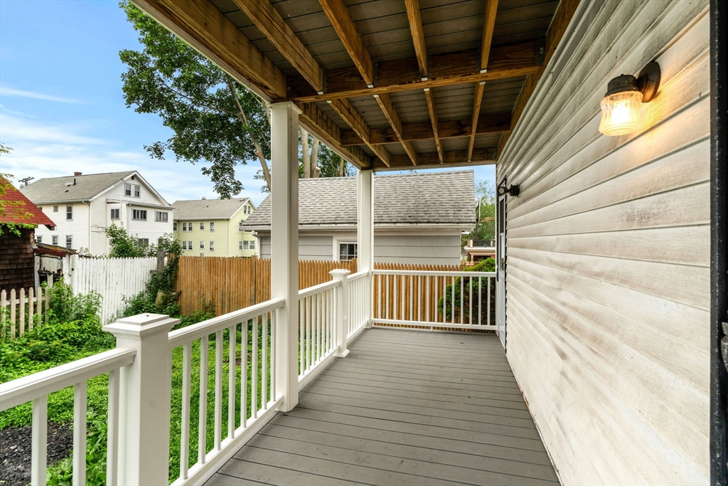 26 Enfield Road Winthrop, MA 02152 - Photo 3 of 41 Gallery Image 3
