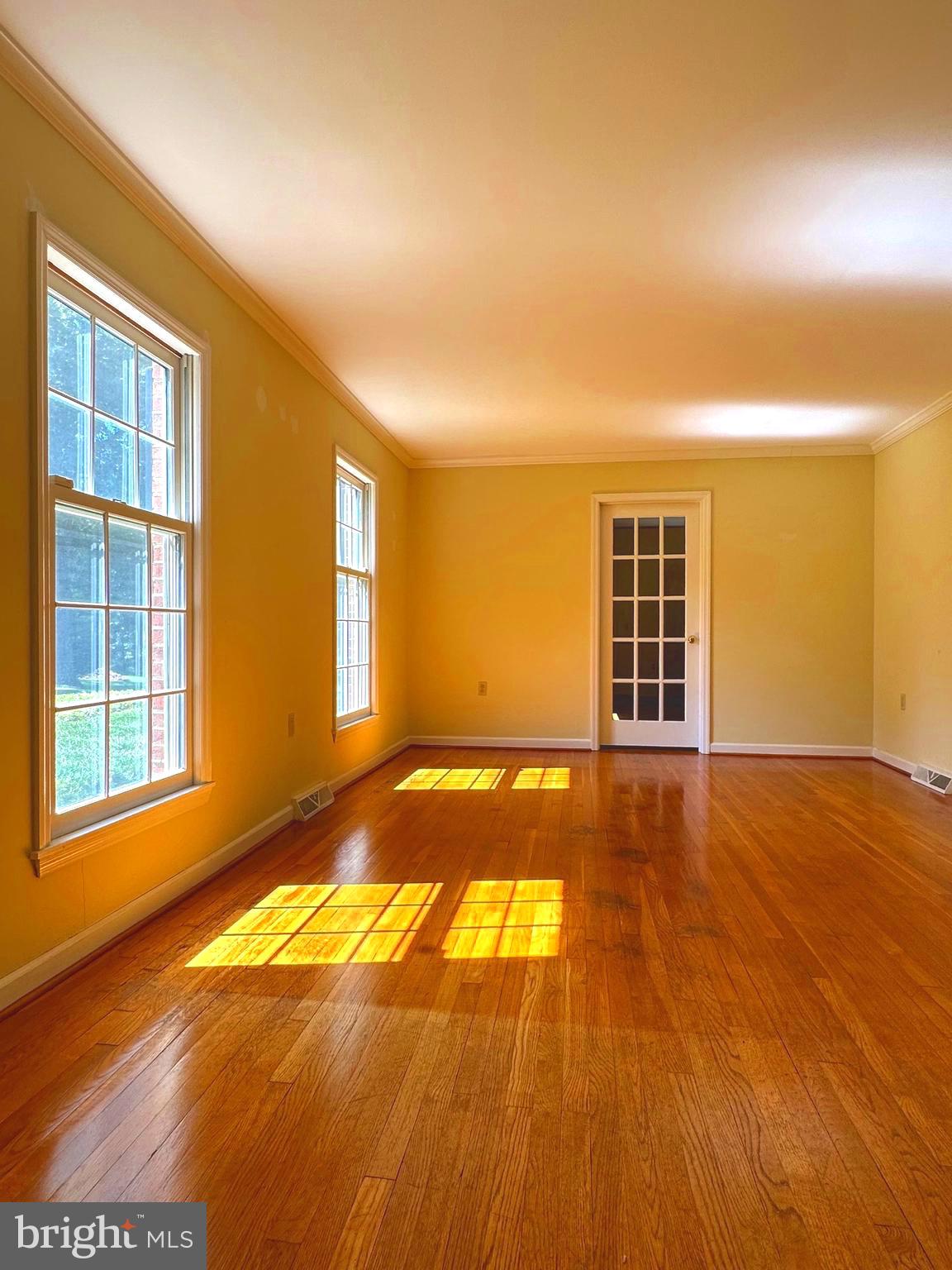 10304 Walker Road Culpeper, VA 22701 - Photo 6 of 16 Separate Living Room