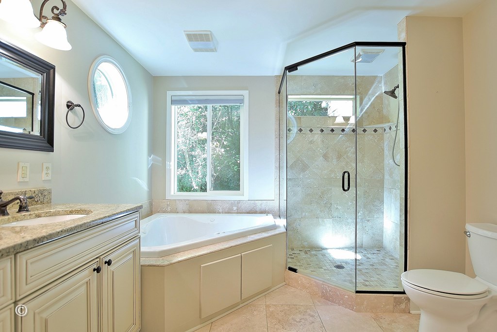 5656 Hamilton Road Pine Mountain, GA 31822 - Photo 27 of 86 Master Bathroom