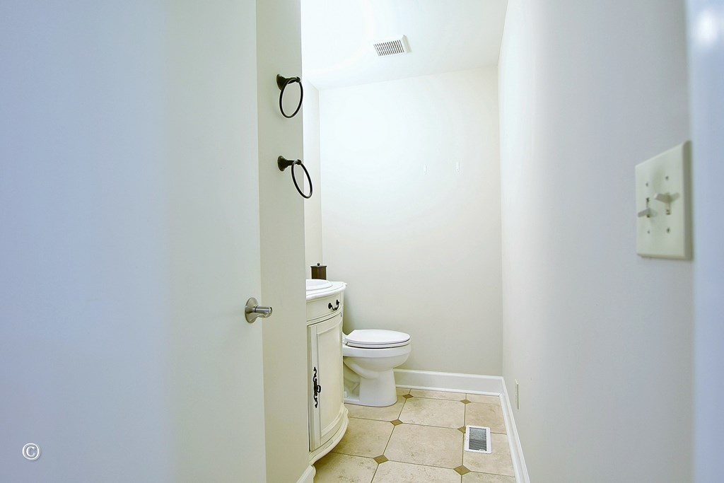 5656 Hamilton Road Pine Mountain, GA 31822 - Photo 30 of 86 Half Bath