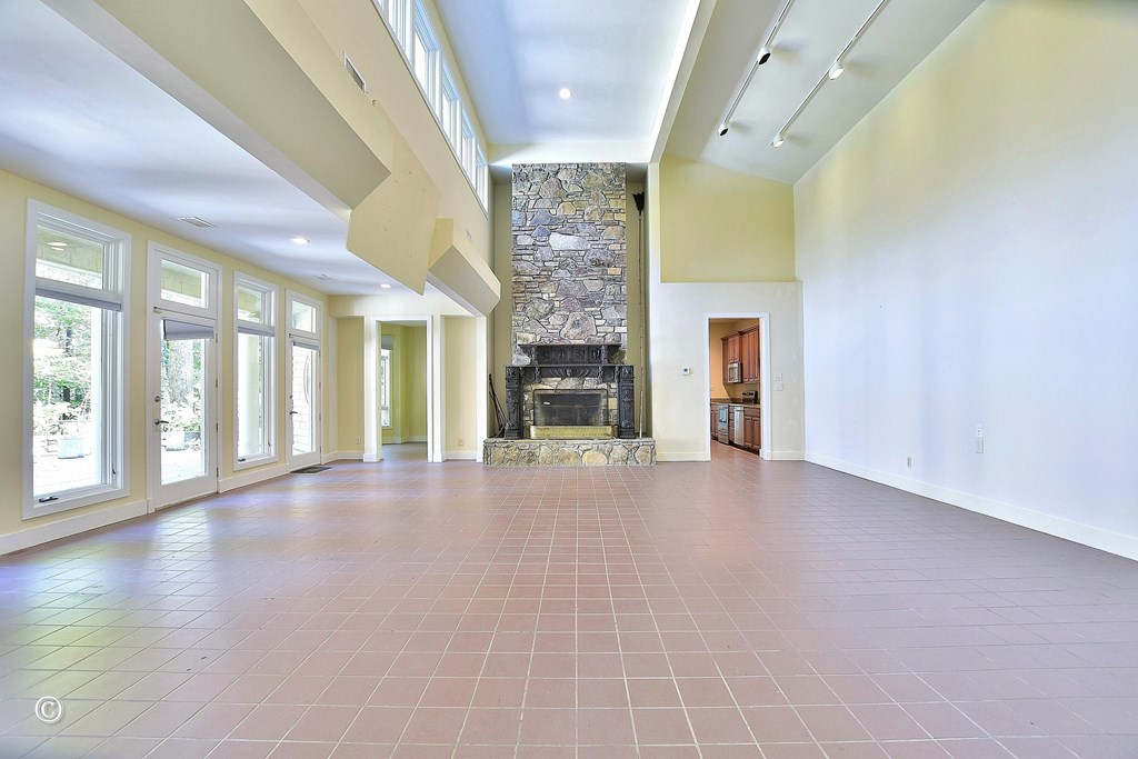 5656 Hamilton Road Pine Mountain, GA 31822 - Photo 42 of 86 Living Room in Secondary Home
