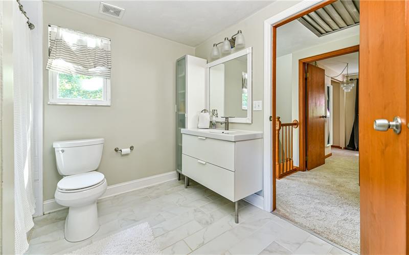 145 McIntyre Road Pittsburgh, PA 15237 - Photo 15 of 25 Gallery Image 15