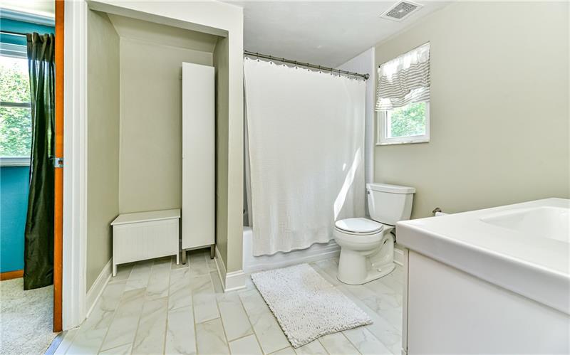 145 McIntyre Road Pittsburgh, PA 15237 - Photo 16 of 25 Gallery Image 16