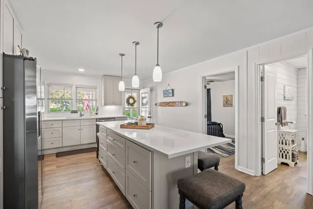 $899,987 | 1129 Duboise Drive, Summerton, SC 29148