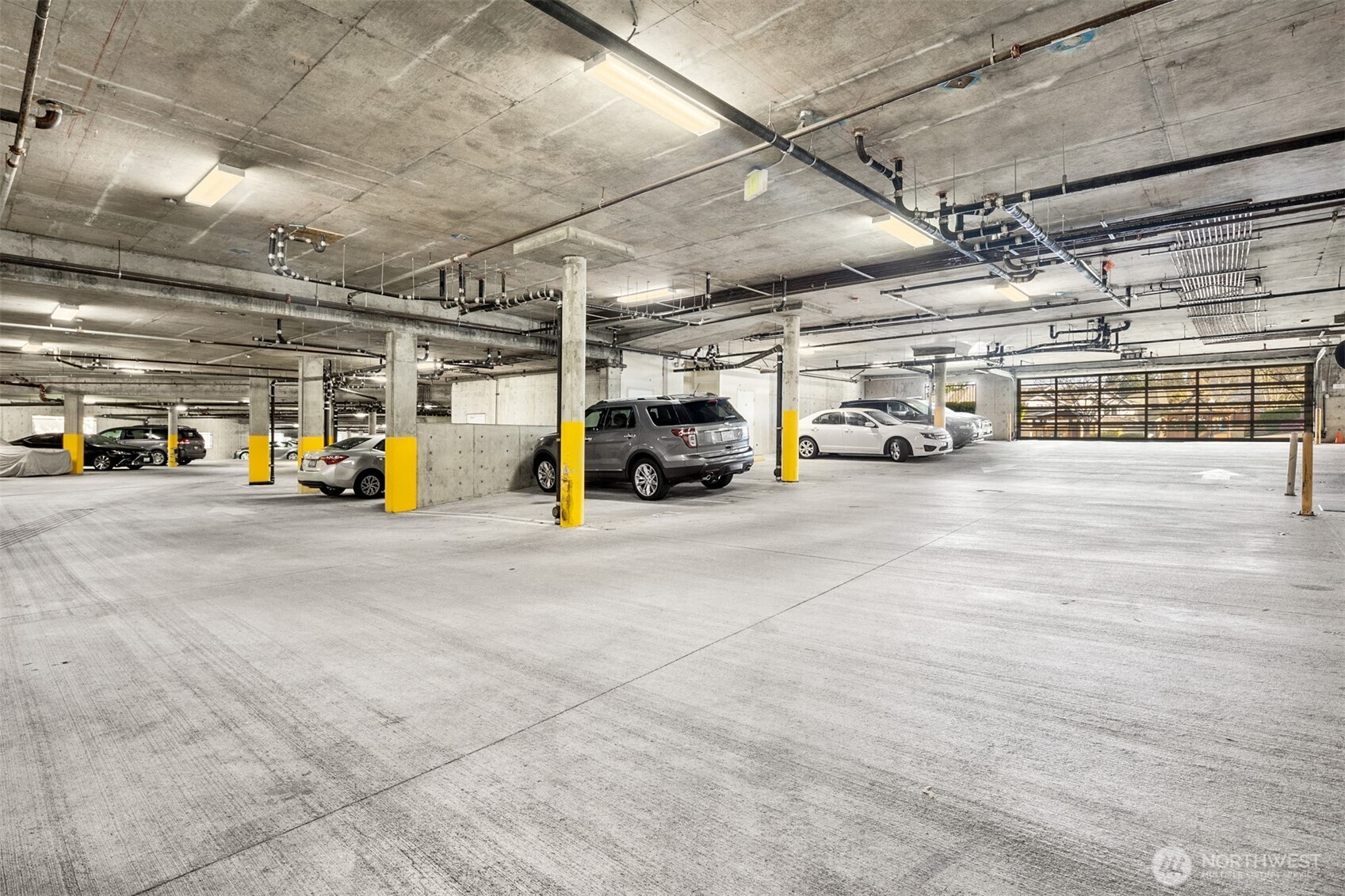 8500 Main Street, Unit F101 Edmonds, WA 98026 - Photo 23 of 24