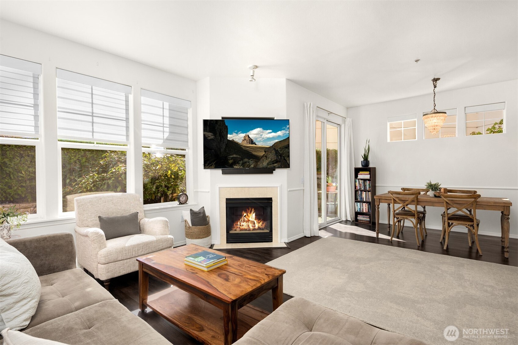 8500 Main Street, Unit F101 Edmonds, WA 98026 - Photo 4 of 24