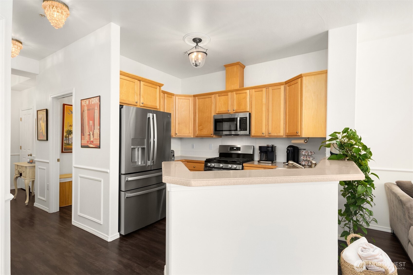 8500 Main Street, Unit F101 Edmonds, WA 98026 - Photo 10 of 24