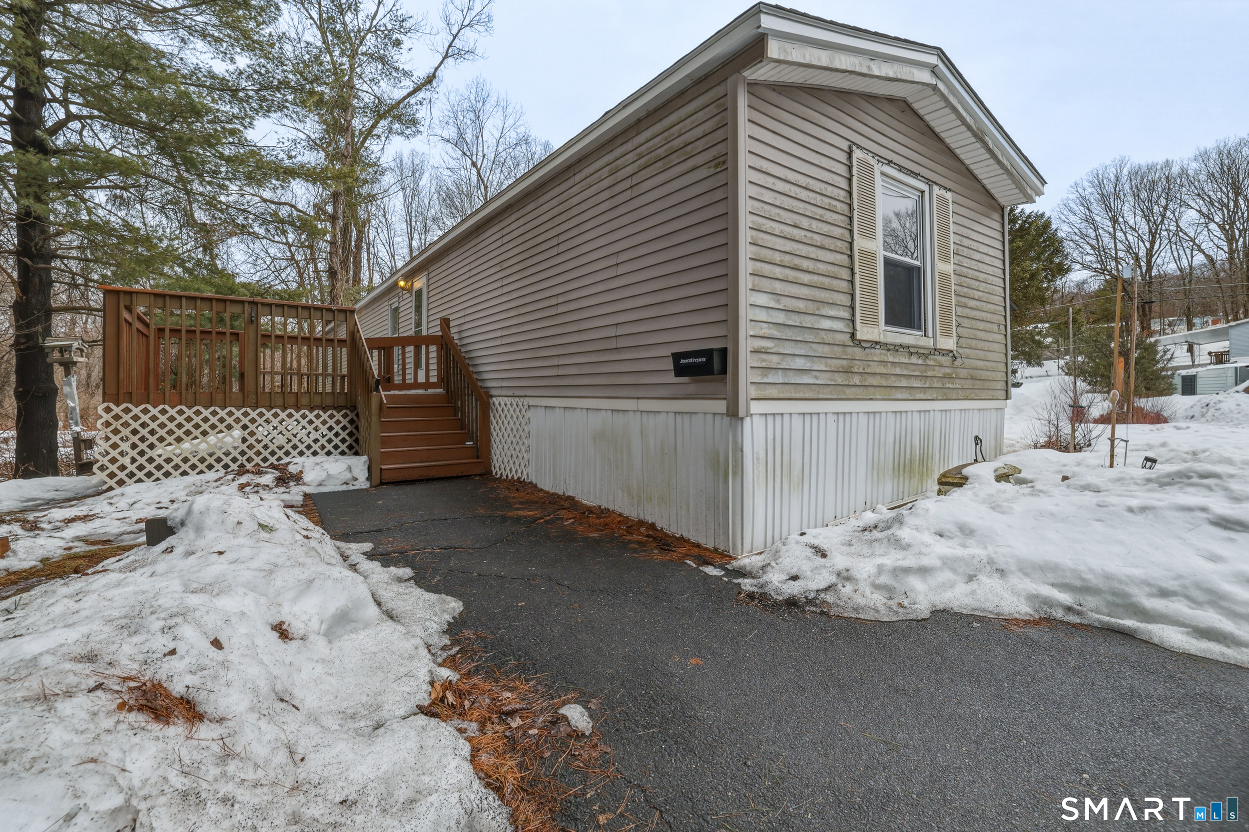 325 Kelly Road Vernon, CT 06066 - Photo 1 of 1