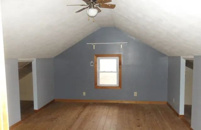 $99,900 | 516 North John Street, Farmer City, IL 61842