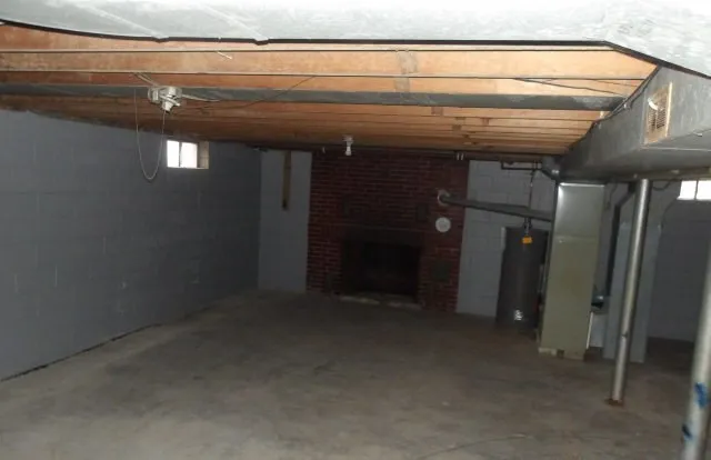 $99,900 | 516 North John Street, Farmer City, IL 61842