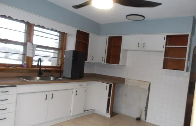 $99,900 | 516 North John Street, Farmer City, IL 61842