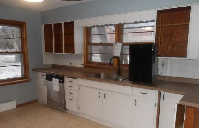 $99,900 | 516 North John Street, Farmer City, IL 61842