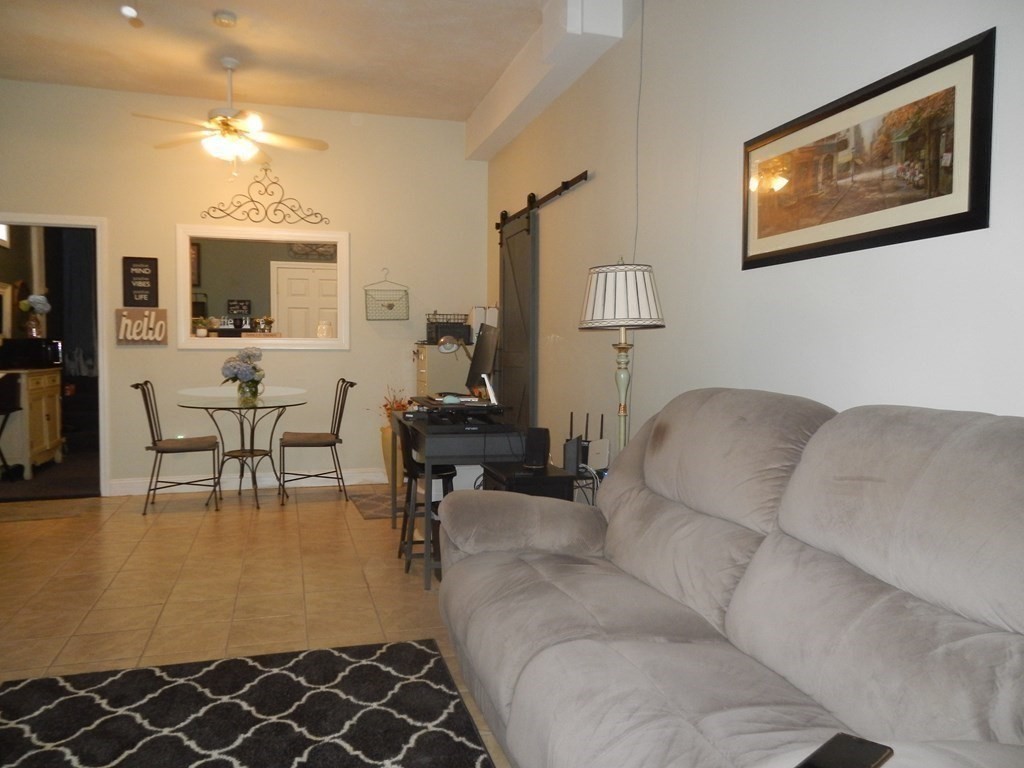 40 R Bellingham Road Blackstone, MA 01504 - Photo 11 of 24