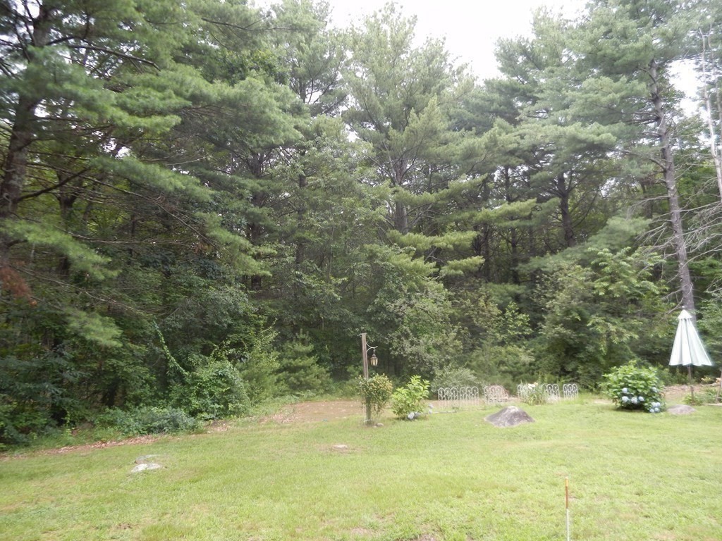 40 R Bellingham Road Blackstone, MA 01504 - Photo 20 of 24