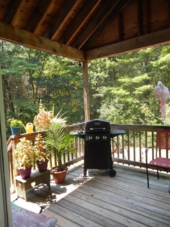 40 R Bellingham Road Blackstone, MA 01504 - Photo 23 of 24