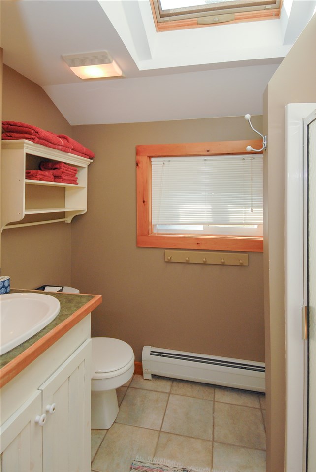 2402 Main Street Springfield, NH 03284 - Photo 24 of 30 Gallery Image 24