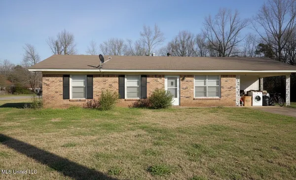 $89,900 | 105 Cairo Drive, Vicksburg, MS 39180