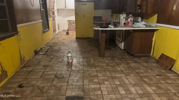 $89,900 | 105 Cairo Drive, Vicksburg, MS 39180